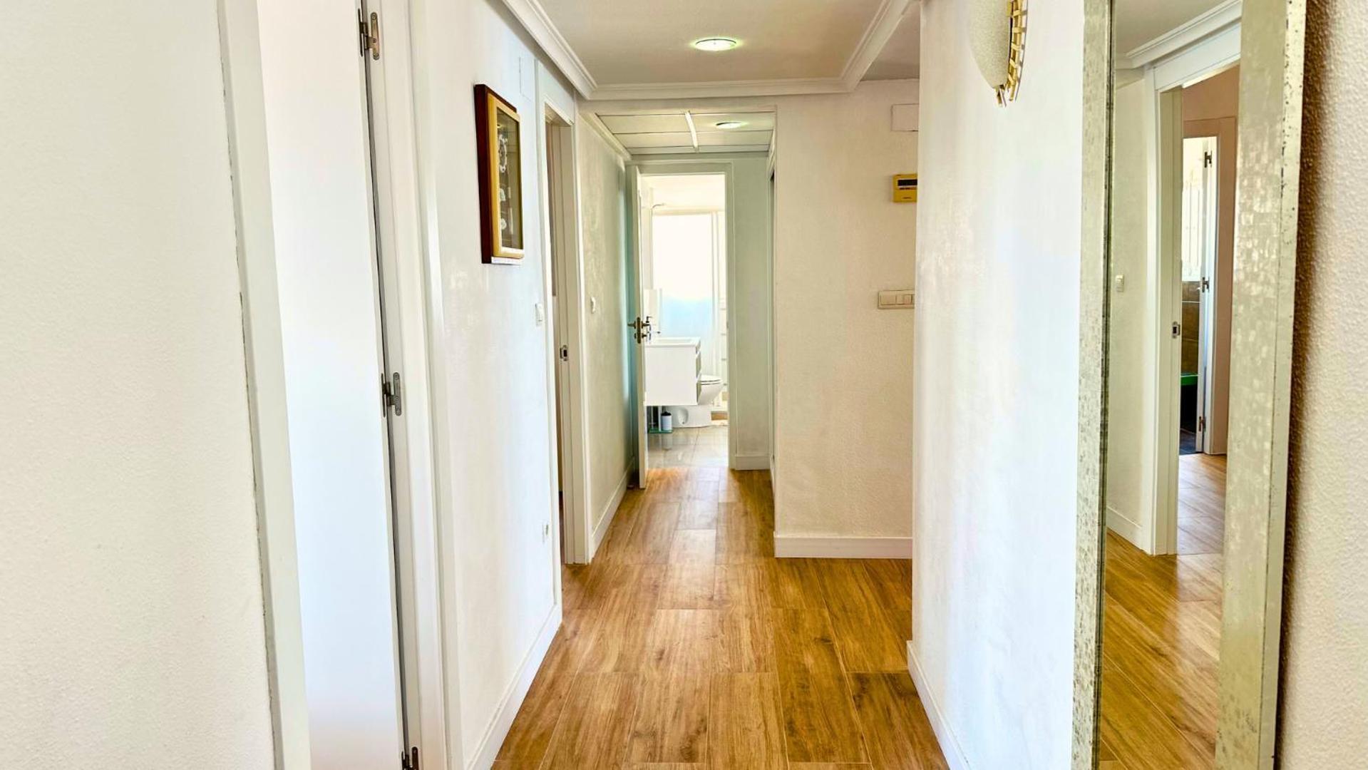 شقة Atico A 50M Del Mar. Parking Gratis. A/C إل كامبيلو المظهر الخارجي الصورة